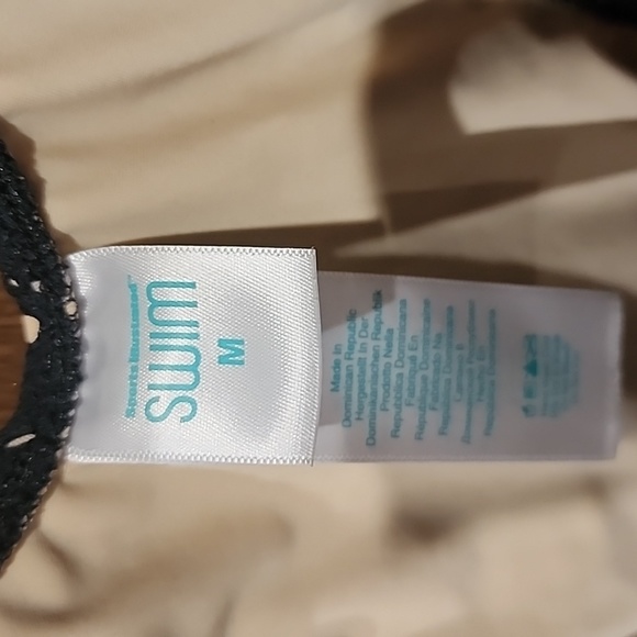 Sports Illustrated detachable sleeve one piece/monokini from Venus size M - Picture 3 of 9